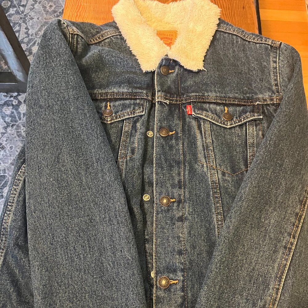 Levi's Sherpa Denim Trucker Jacket (Y XL)